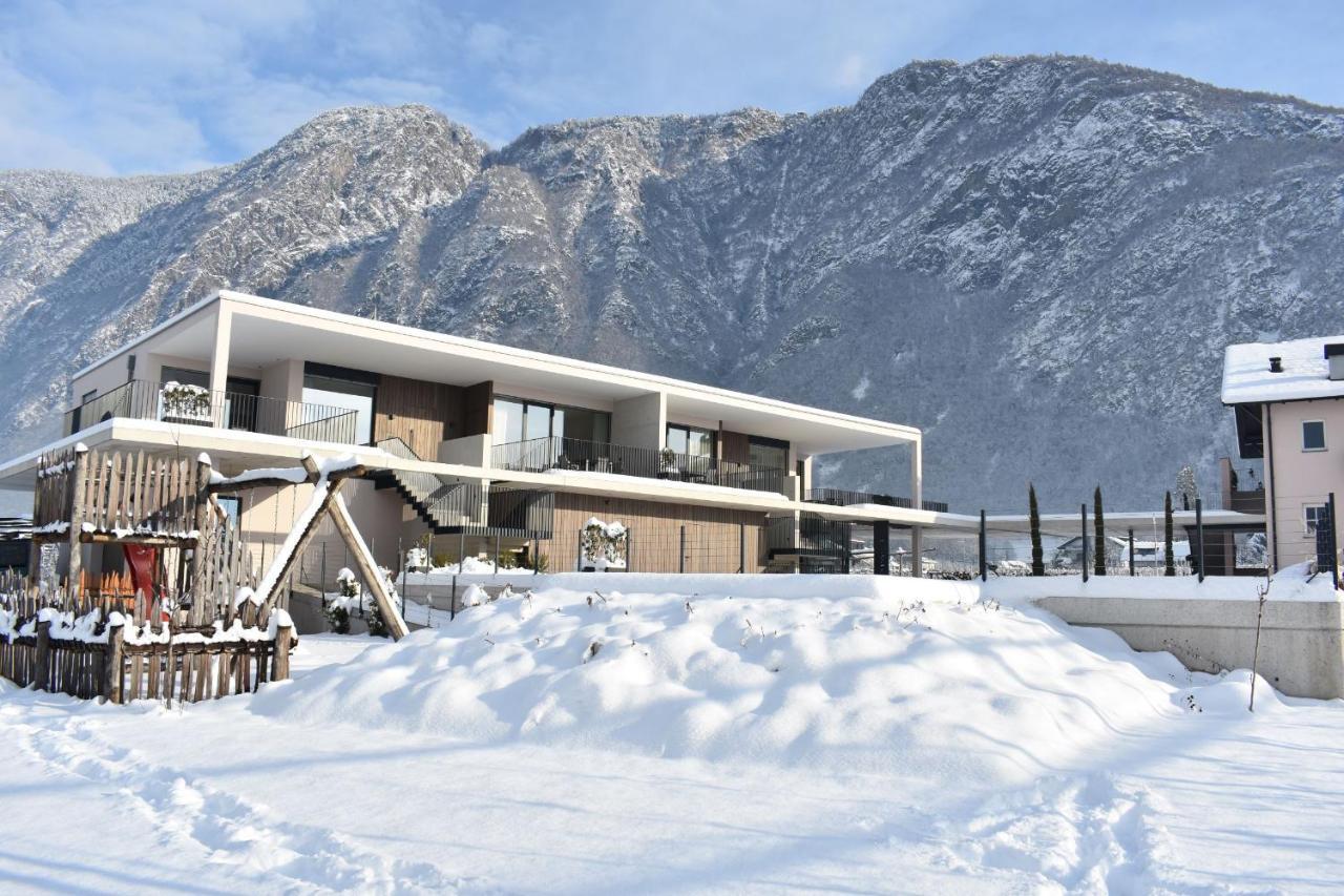Feldhof Vilpian- Urlaub Auf Dem Bauernhof Apartamento Exterior foto