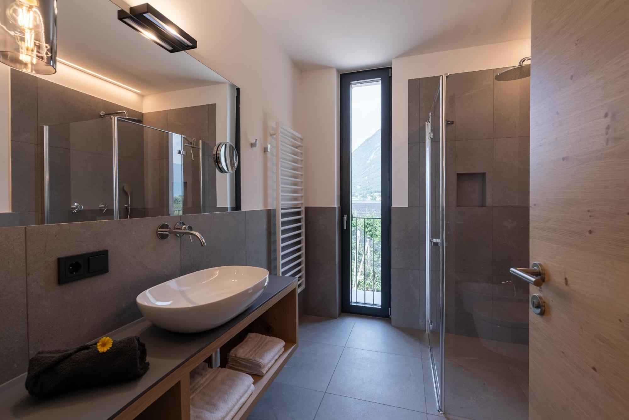 Feldhof Vilpian- Urlaub Auf Dem Bauernhof Apartamento Exterior foto