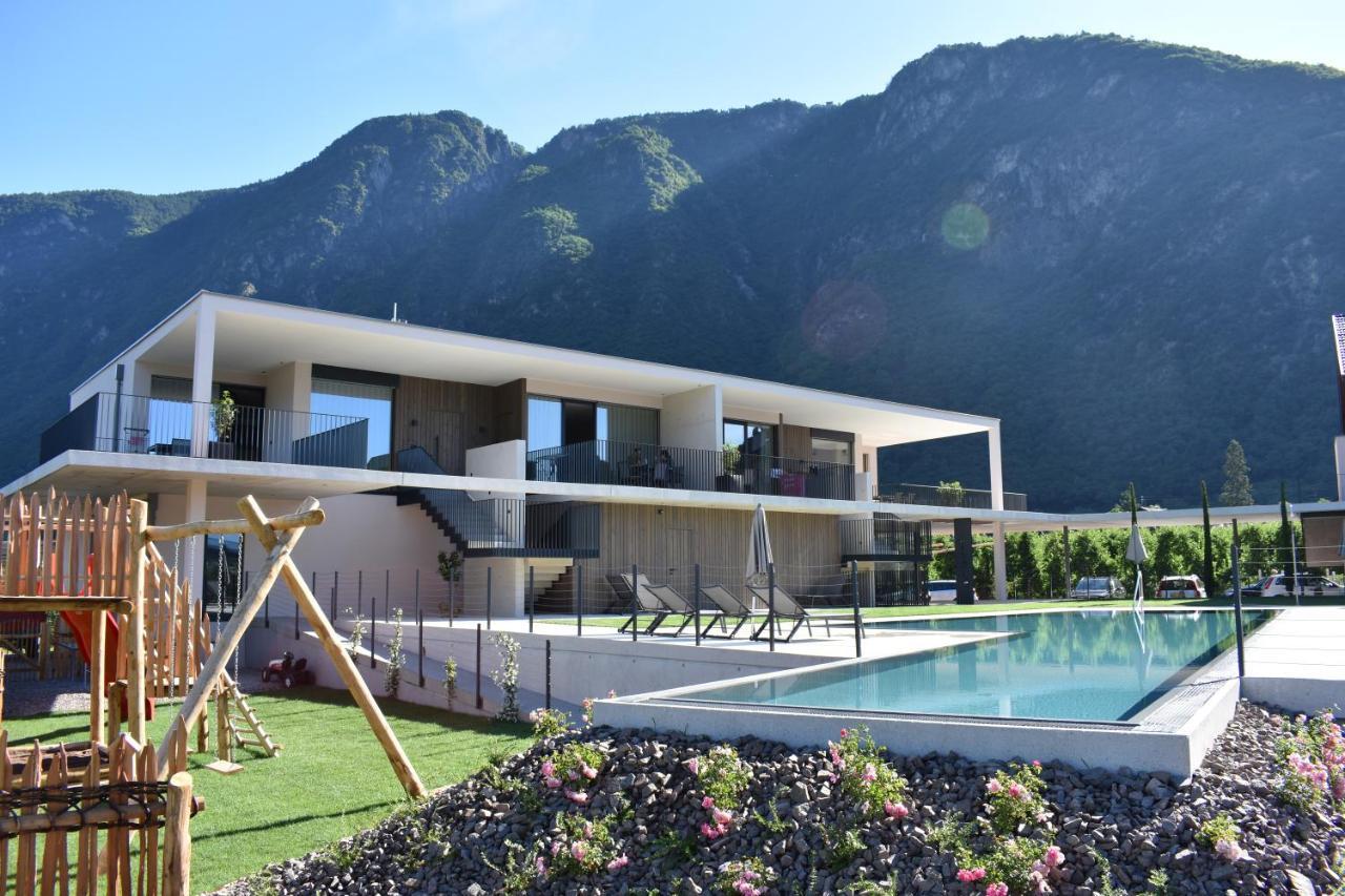 Feldhof Vilpian- Urlaub Auf Dem Bauernhof Apartamento Exterior foto